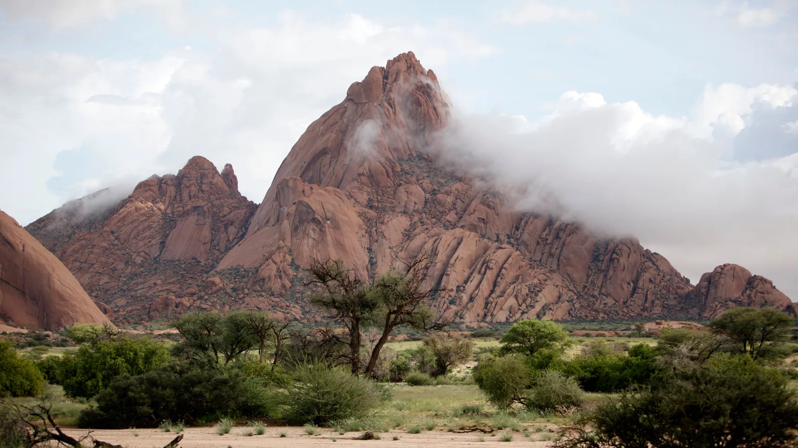 Paysage africain associé à Damaraland Namibie