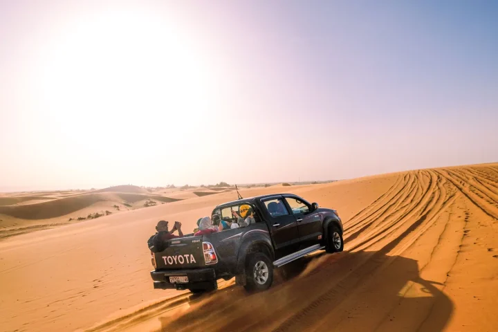 Paysage désertique de Namibie associé à 4x4 Namibie