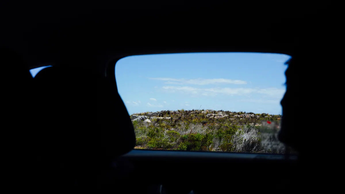 Paysage africain associé à frontière voiture location Afrique australe