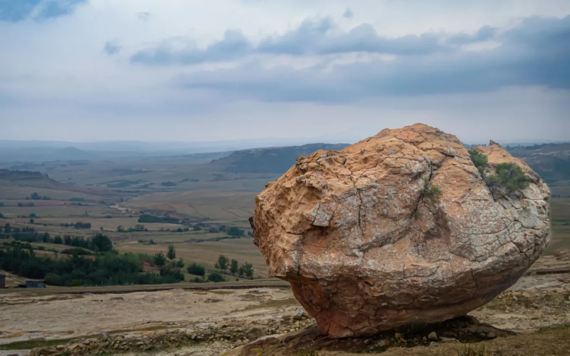 Paysage africain associé à montagnes Maloti Lesotho