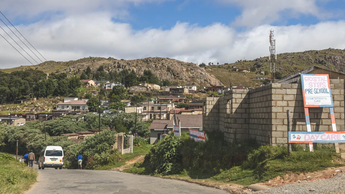 Paysage africain associé à Sibebe Rock Eswatini