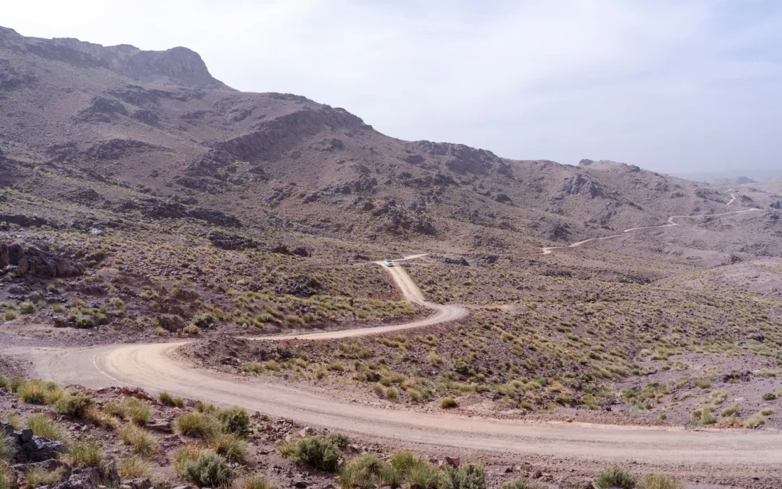 Paysage désertique de Namibie associé à road trip Namibie 15 jours