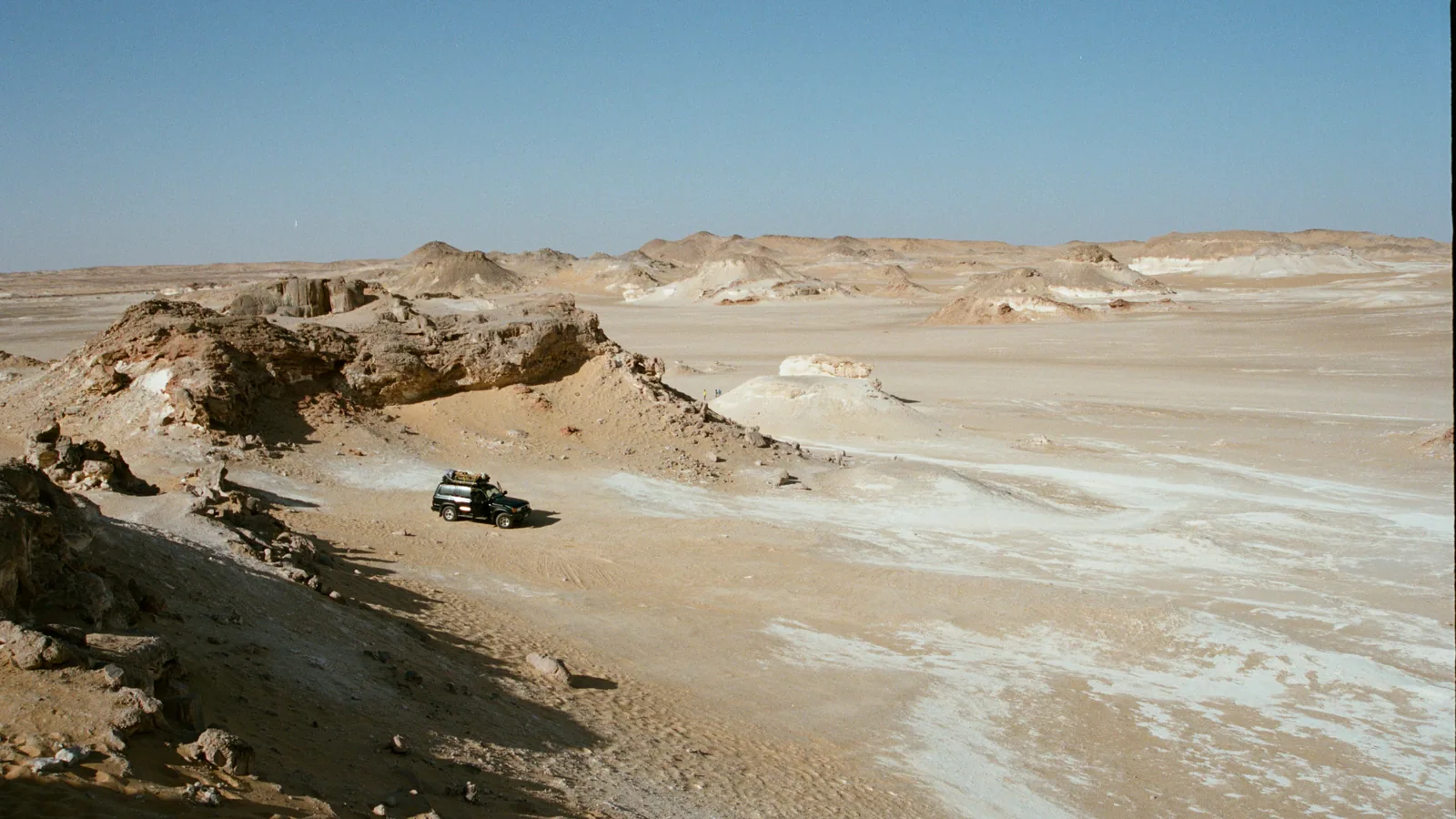 Paysage désertique de Namibie associé à safari Namibie
